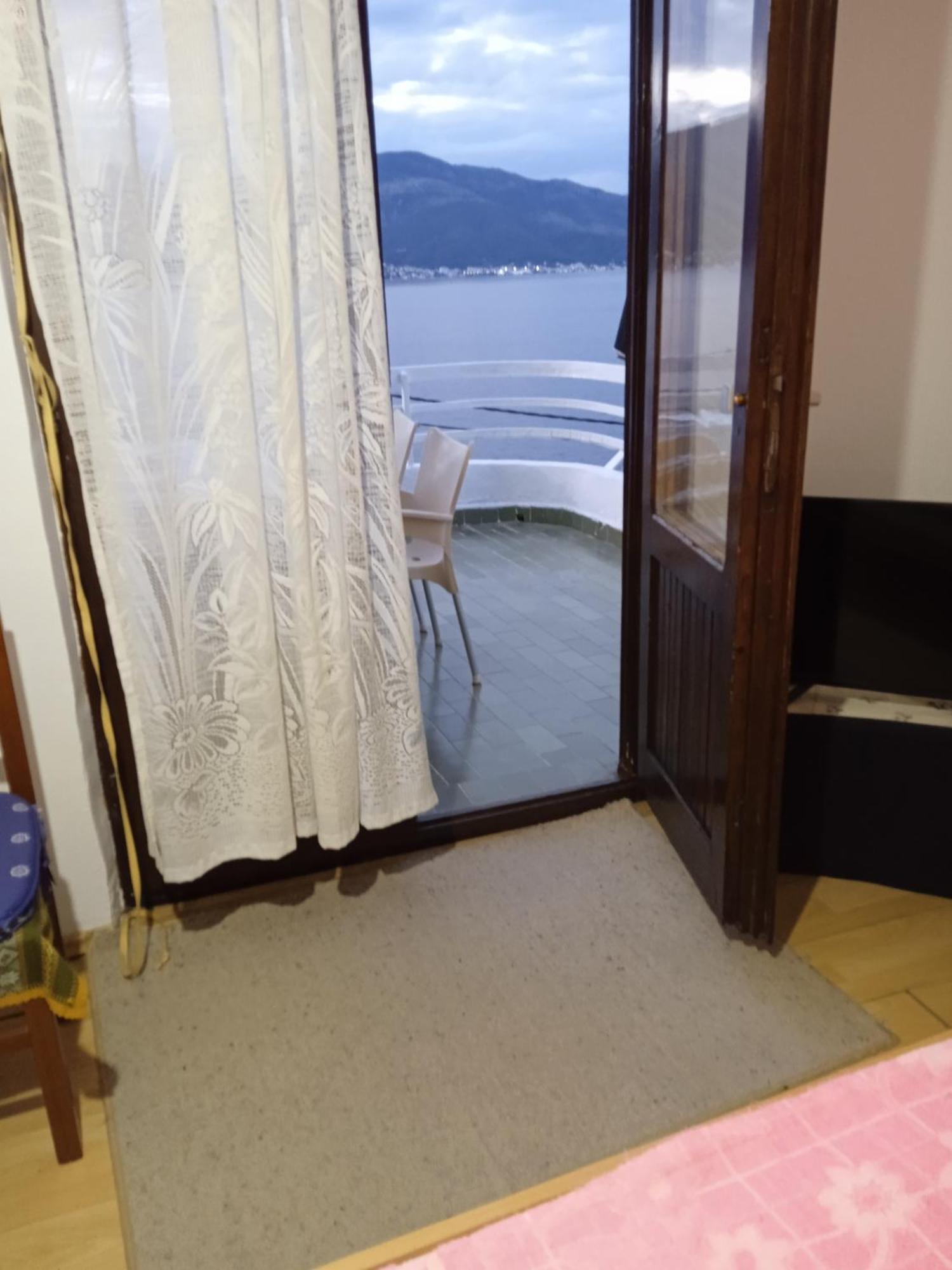 Apartments Sino More Tivat Zewnętrze zdjęcie